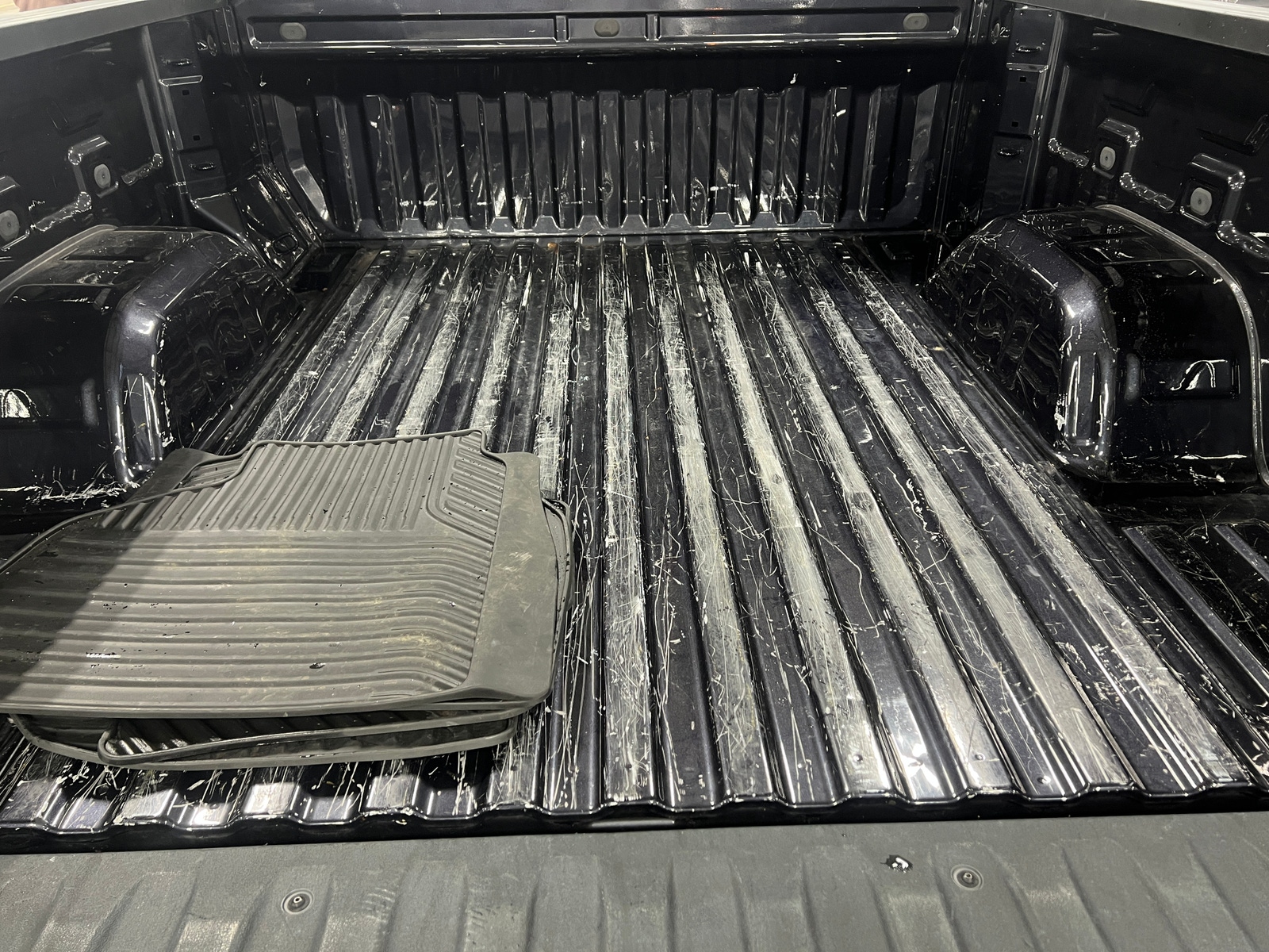 Thumbnail: 2024 Chevrolet Silverado 1500 - 7