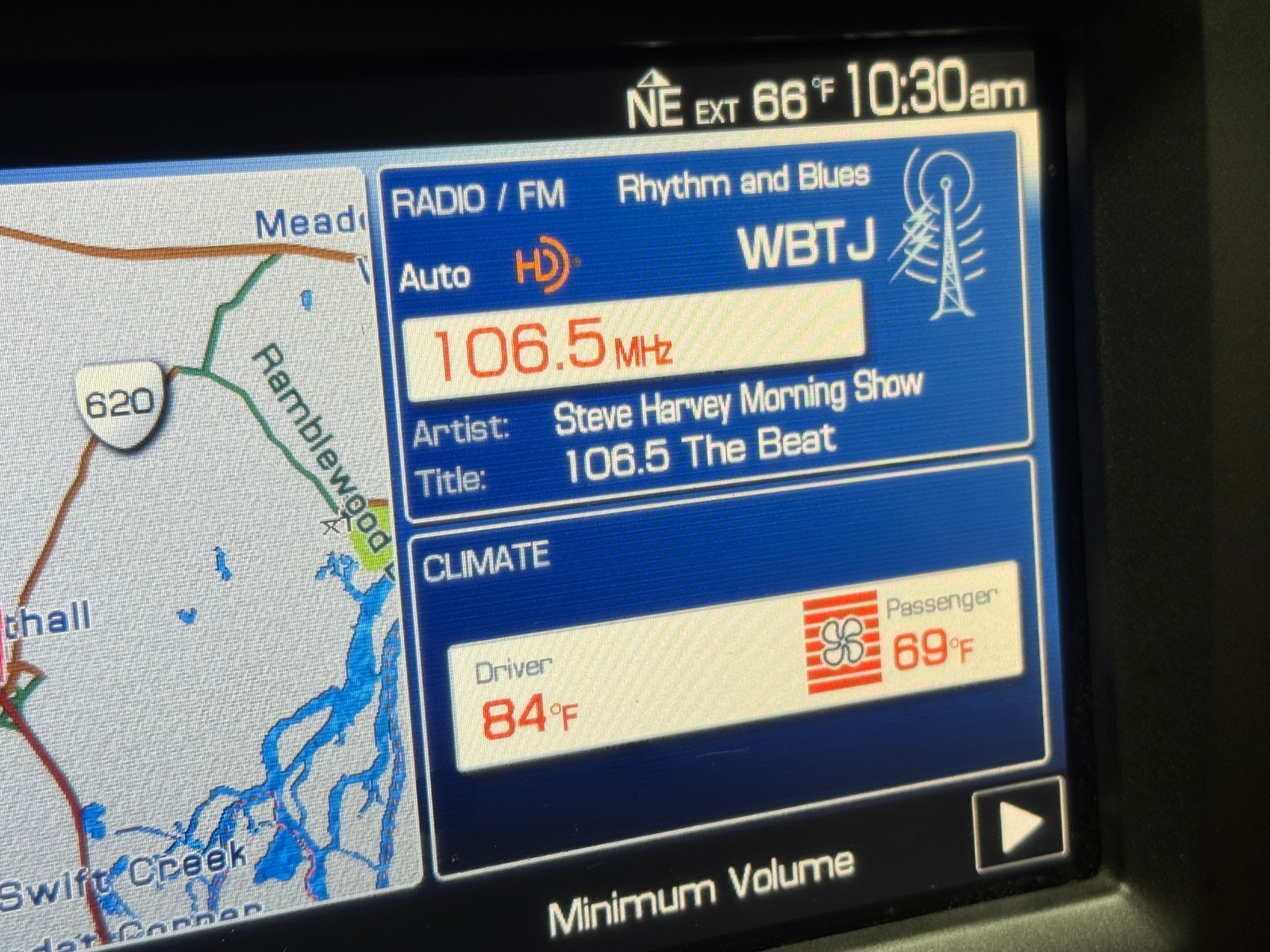 Thumbnail: 2011 Ford Mustang - 3