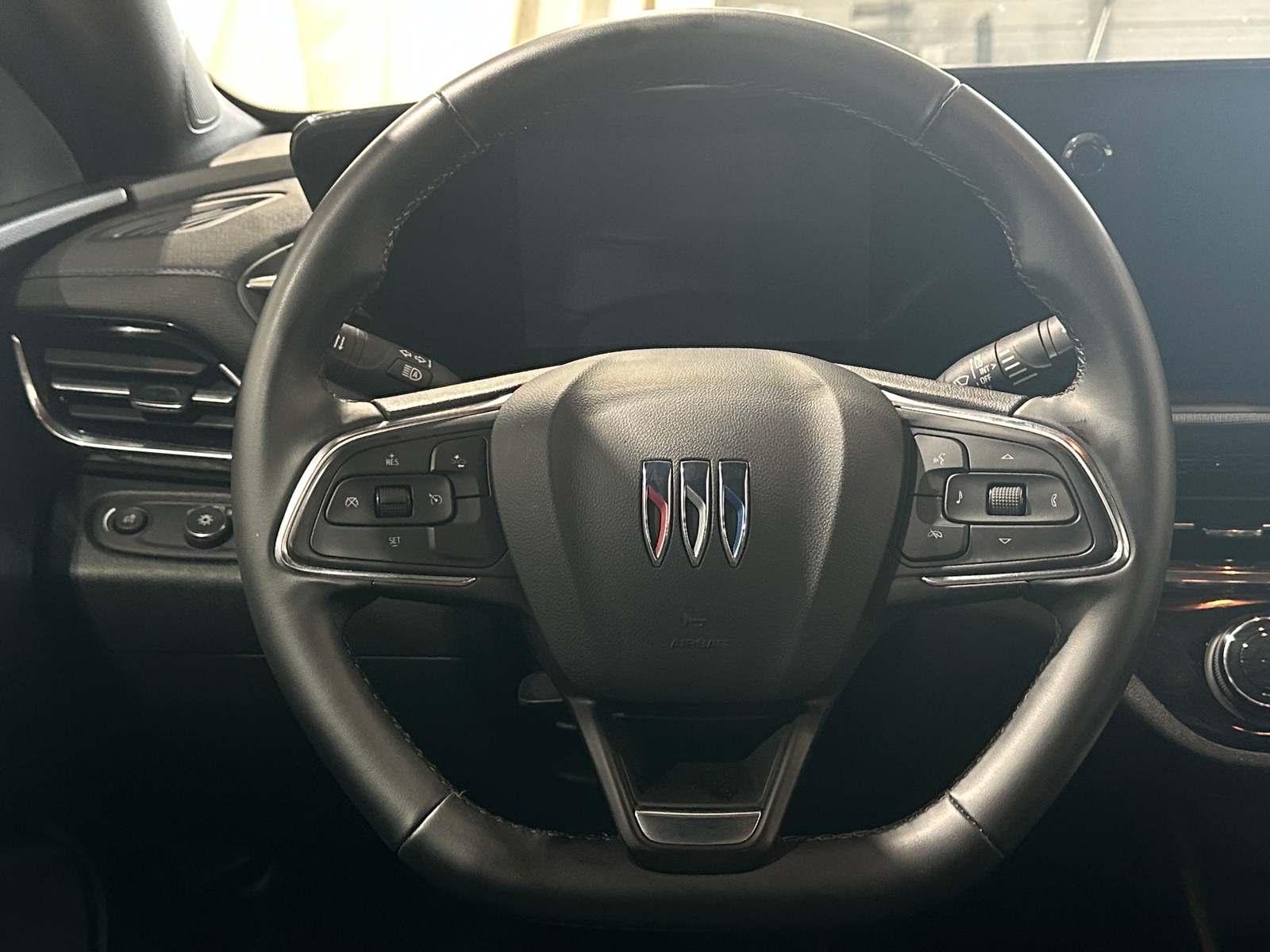 Thumbnail: 2025 Buick Envista - 4