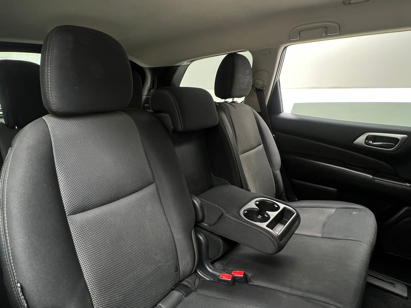 Thumbnail: 2020 Nissan Pathfinder - 6