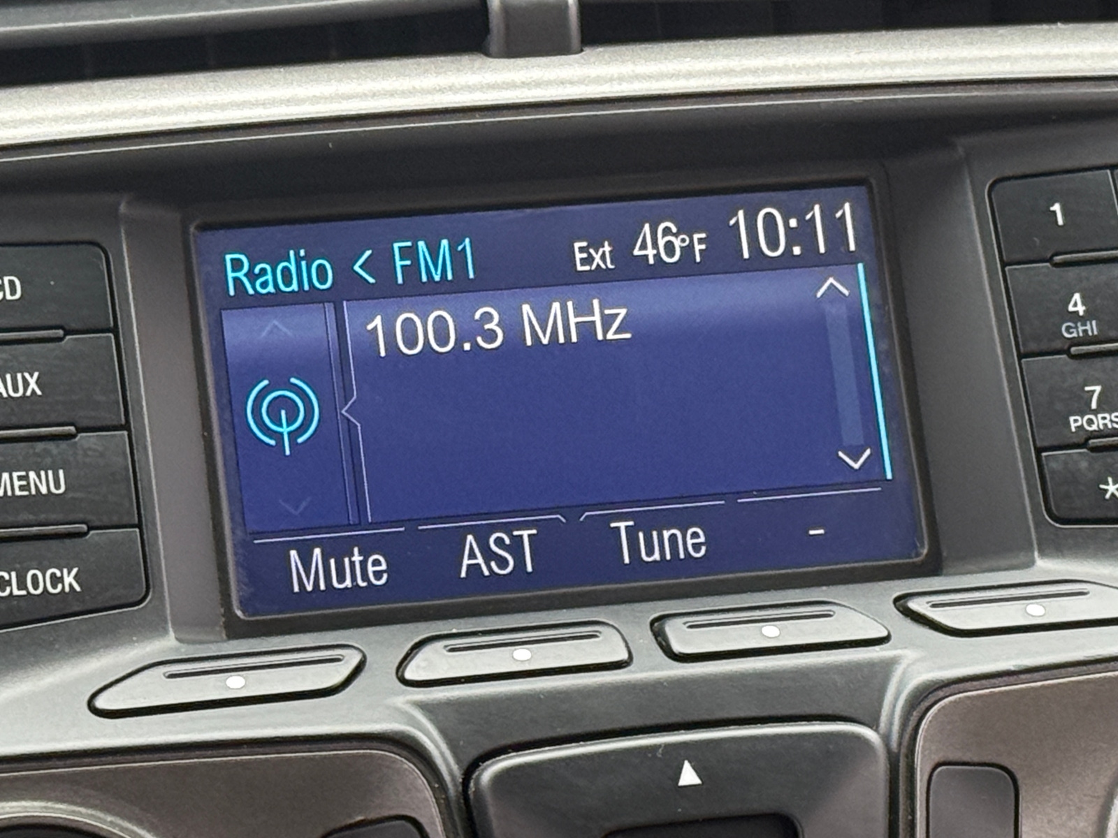 Thumbnail: 2013 Ford Edge - 4