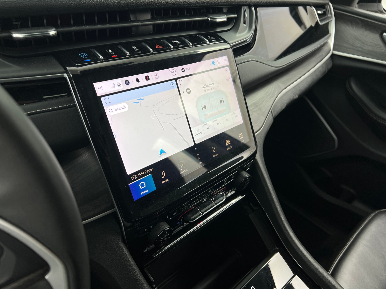 Thumbnail: 2023 Jeep Grand Cherokee - 3