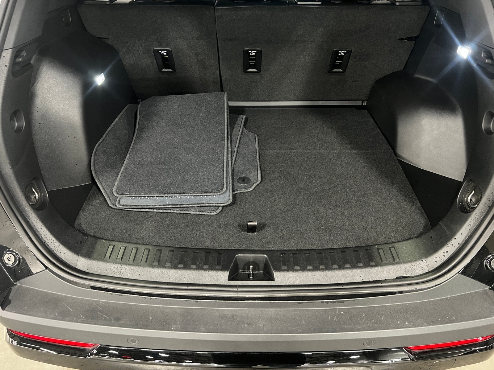 Thumbnail: 2026 Chevrolet Equinox - 6