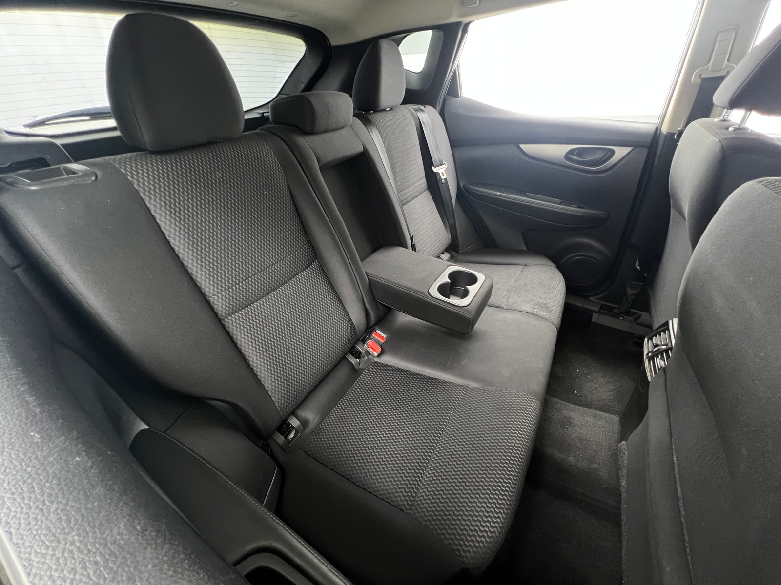 Thumbnail: 2019 Nissan Rogue Sport - 6