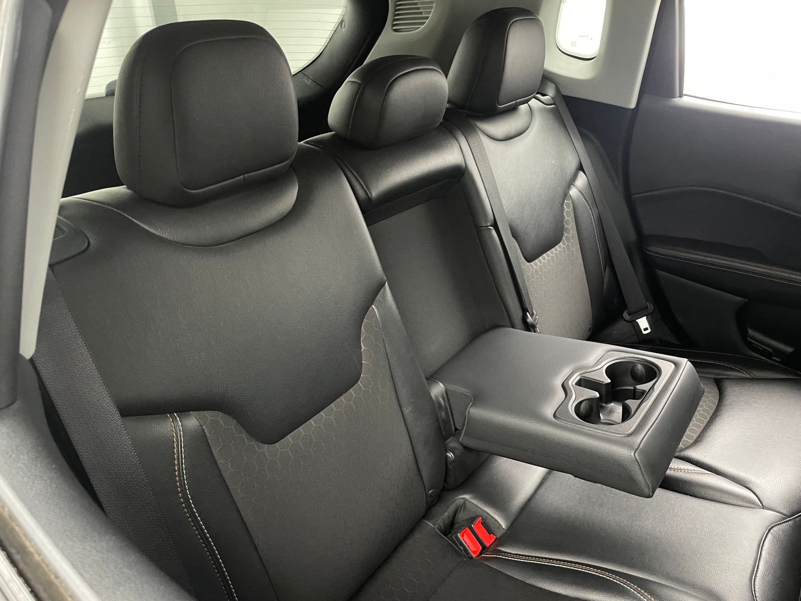 Thumbnail: 2018 Jeep Compass - 6