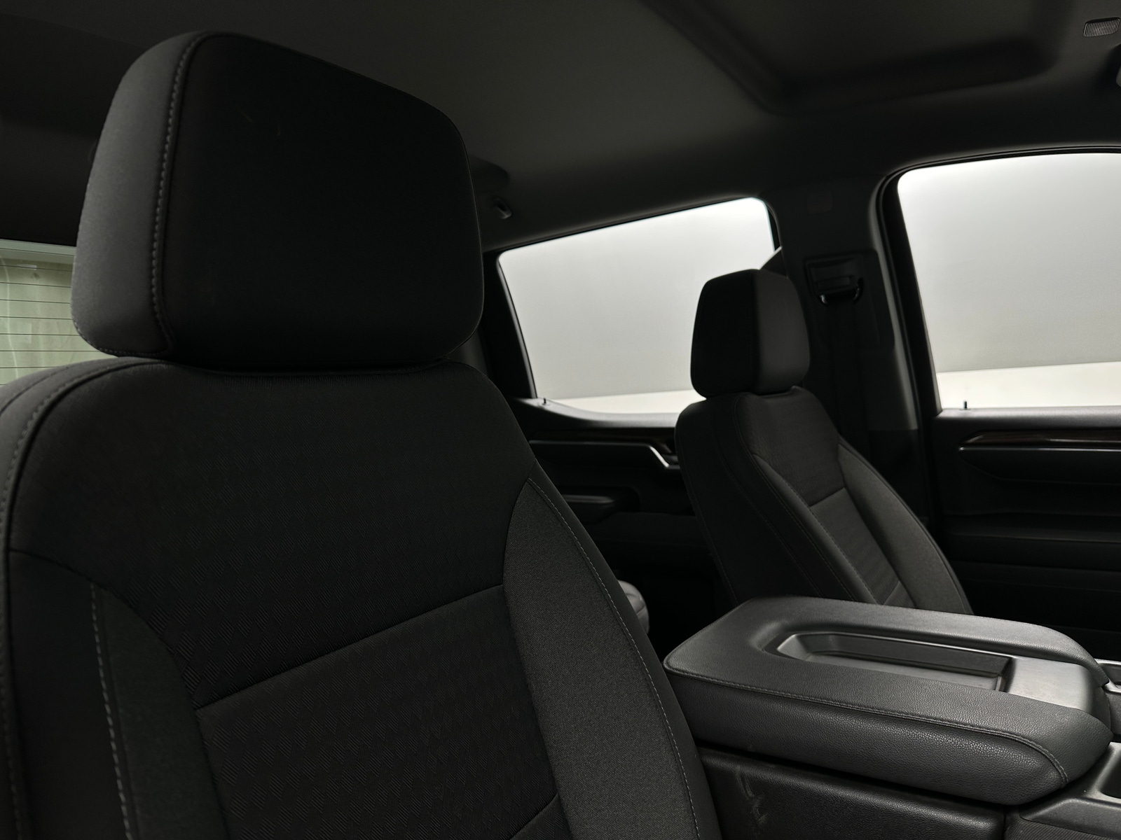 Thumbnail: 2022 Chevrolet Silverado 1500 - 2