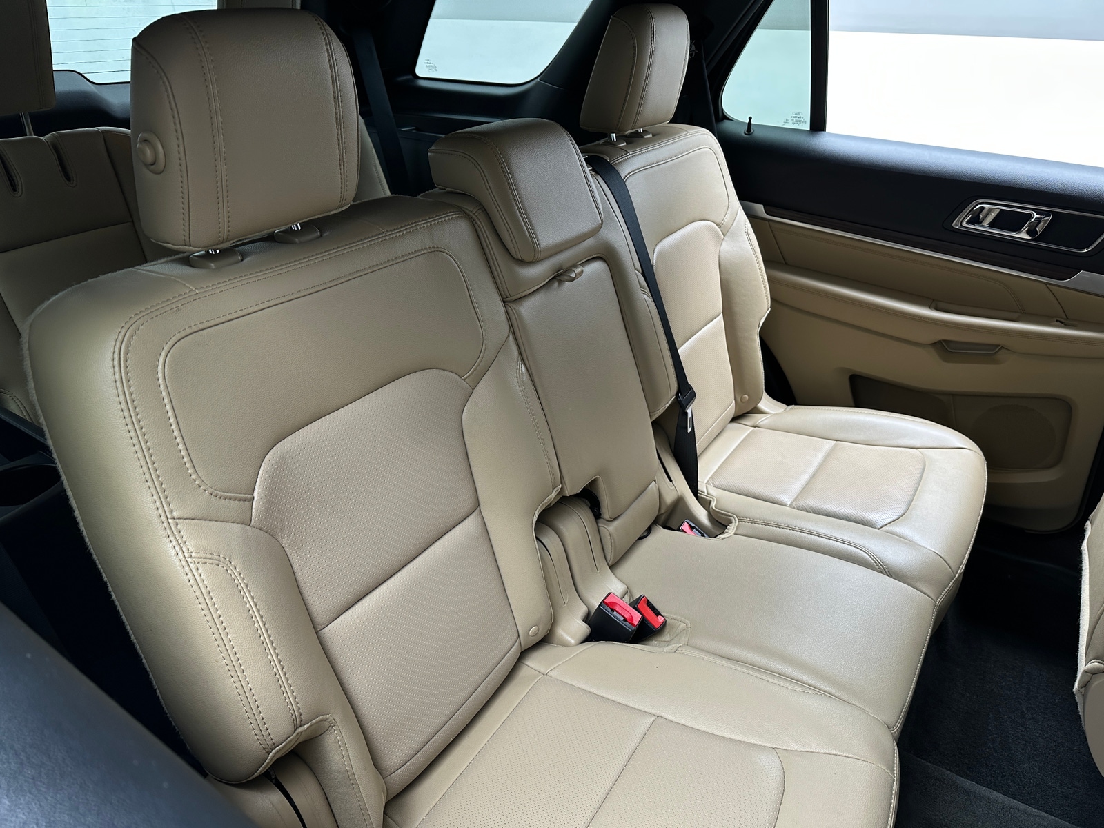 Thumbnail: 2017 Ford Explorer - 5