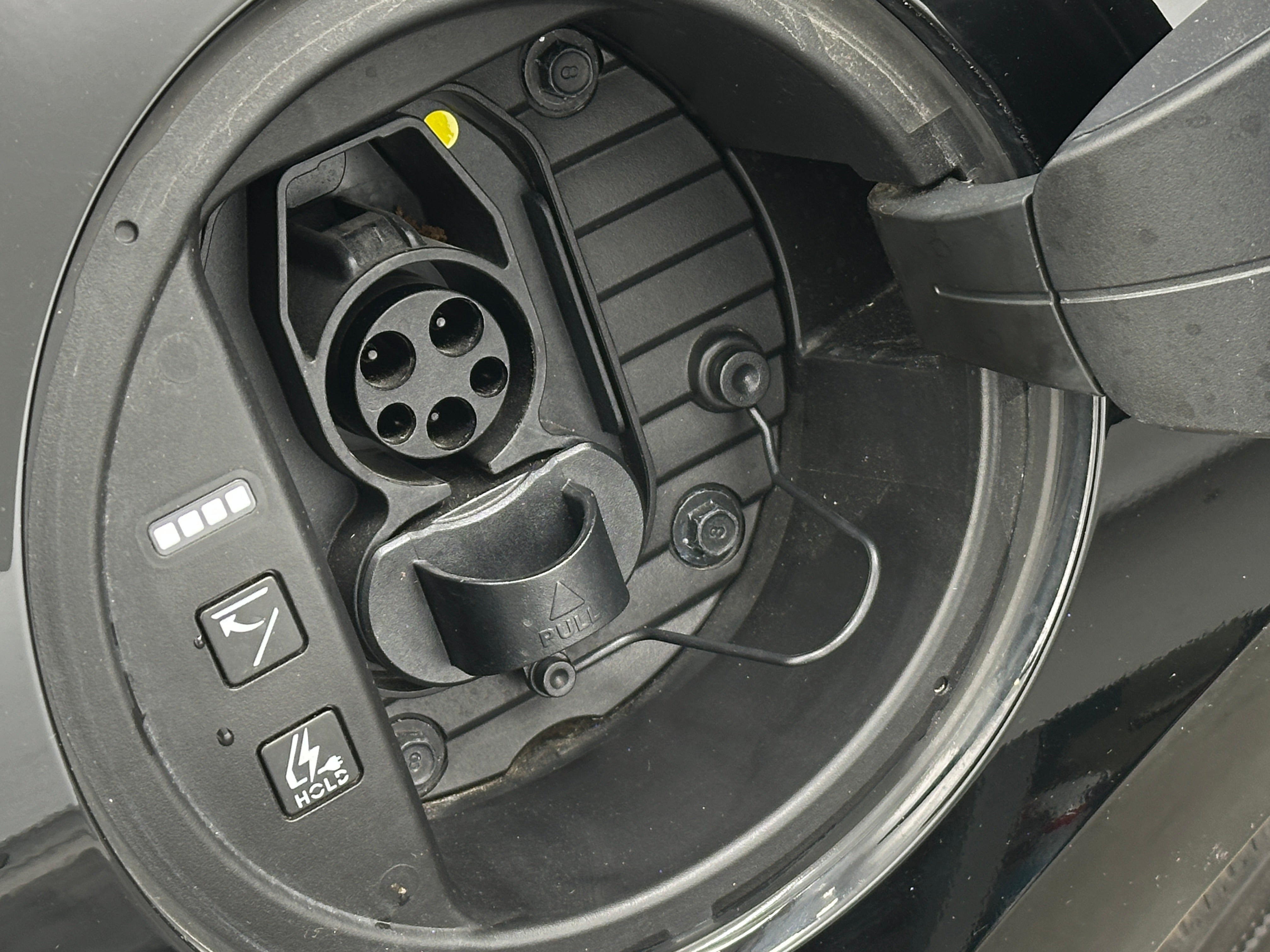 Used 2024 Hyundai IONIQ 6 SE with VIN KMHM24AC3RA073538 for sale in Auburn, WA