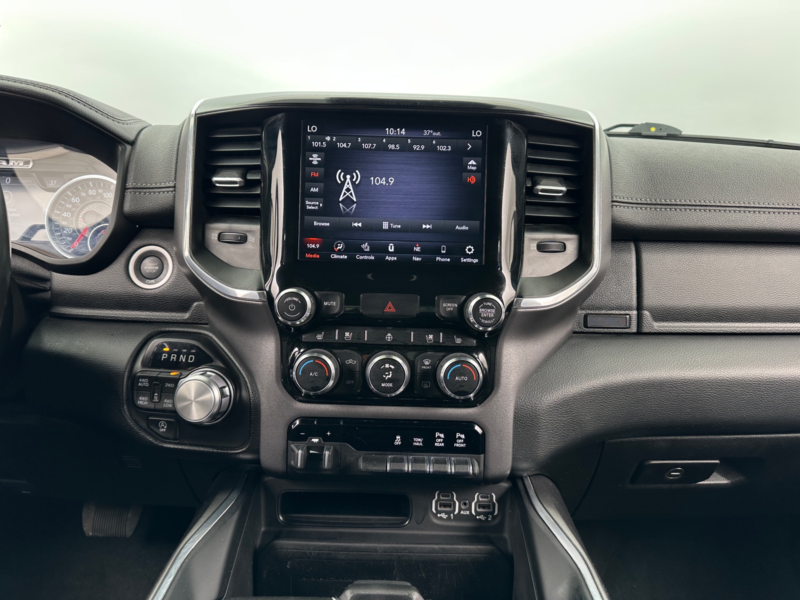 Thumbnail: 2021 RAM 1500 - 3