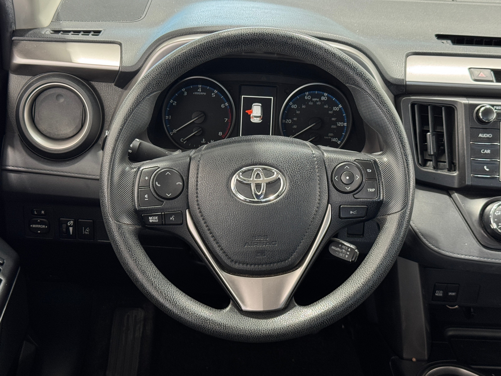 Thumbnail: 2018 Toyota RAV4 - 5
