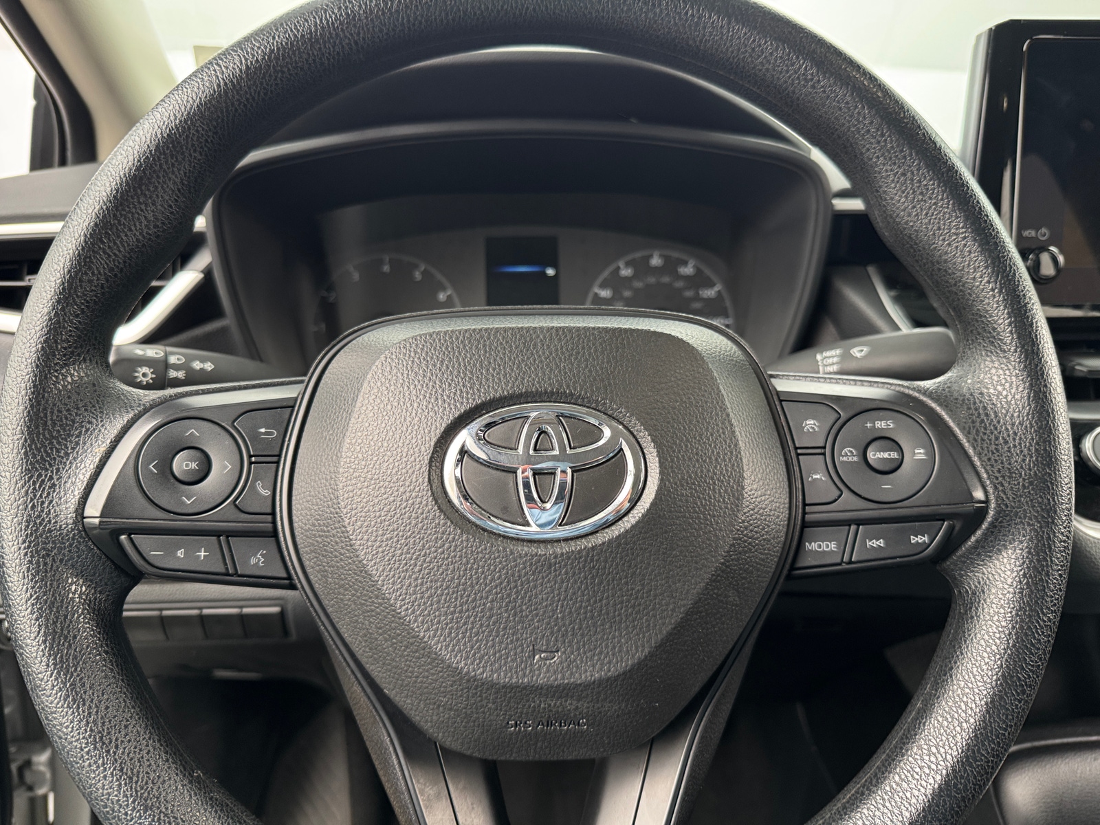 Thumbnail: 2025 Toyota Corolla - 5