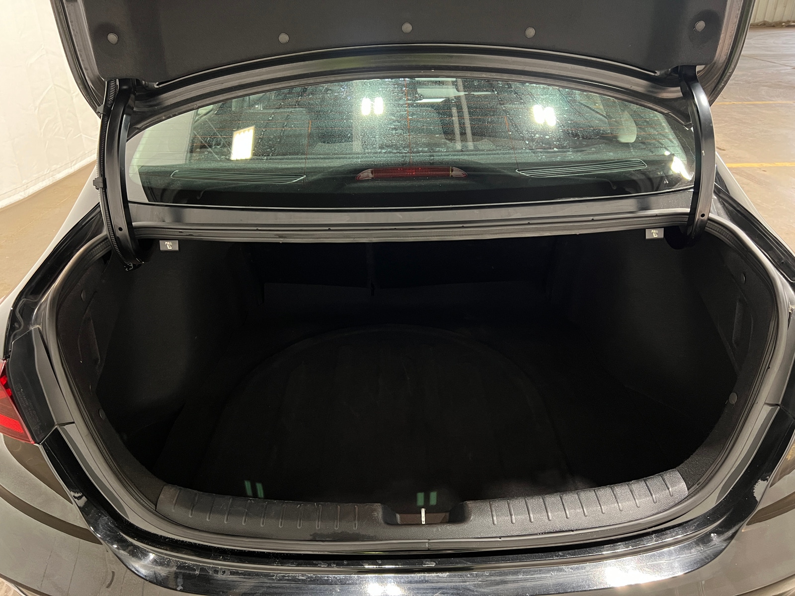 Thumbnail: 2024 Kia Forte - 7