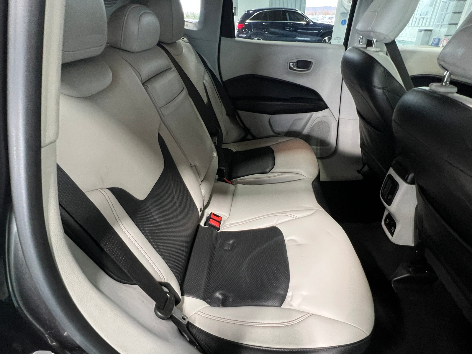 Thumbnail: 2018 Jeep Compass - 5