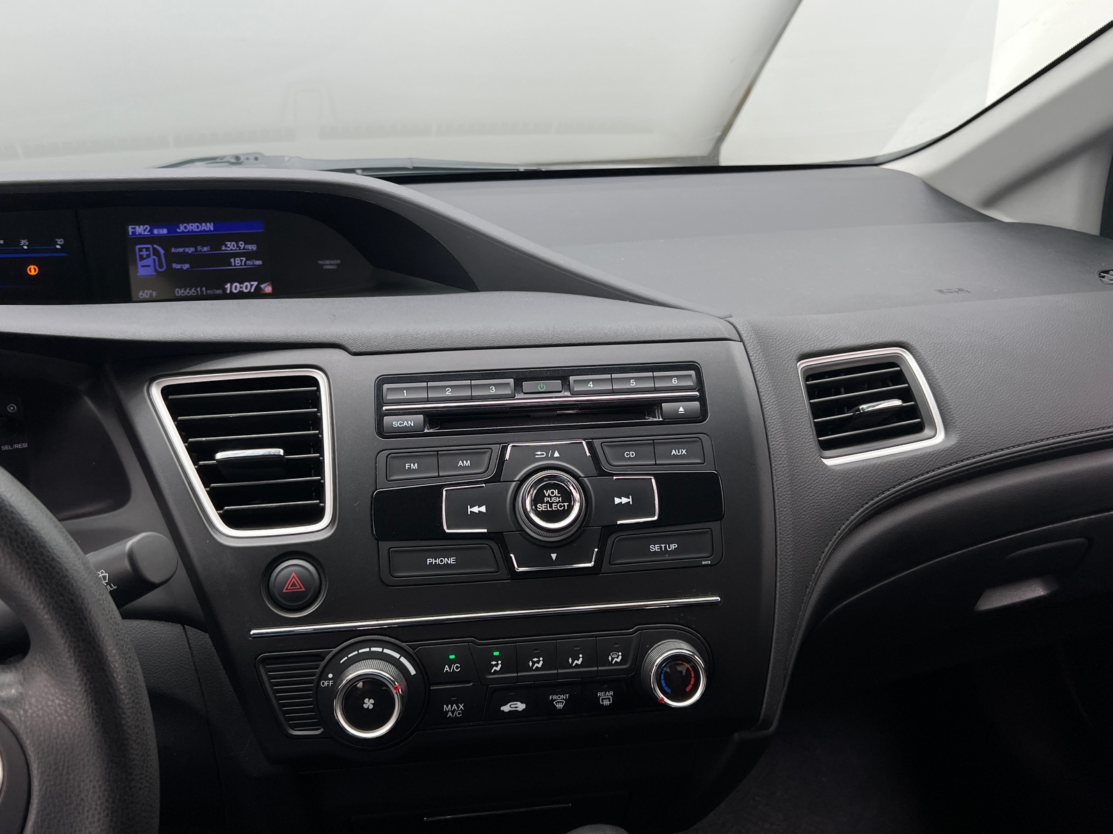 Thumbnail: 2015 Honda Civic - 4