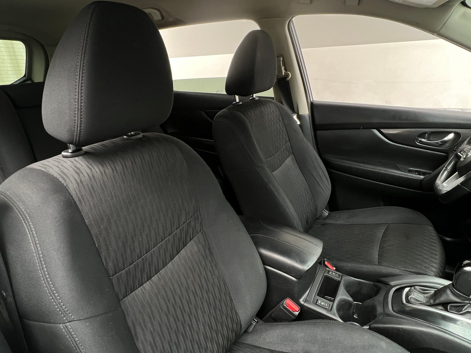 Thumbnail: 2018 Nissan Rogue - 2