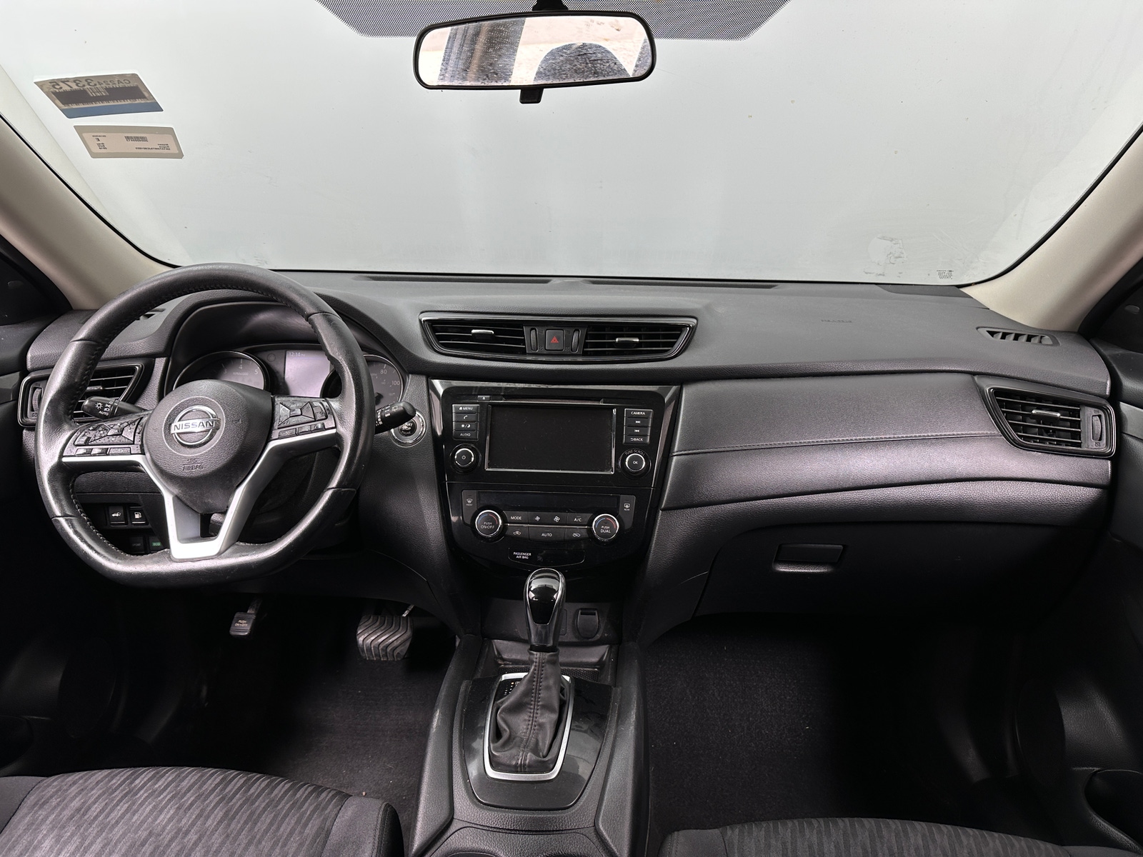 Thumbnail: 2018 Nissan Rogue - 3