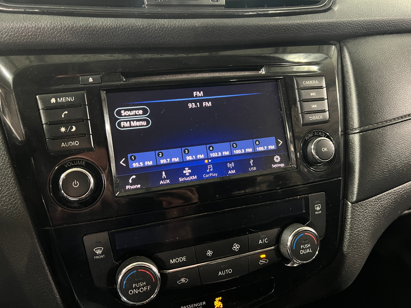 Thumbnail: 2018 Nissan Rogue - 4