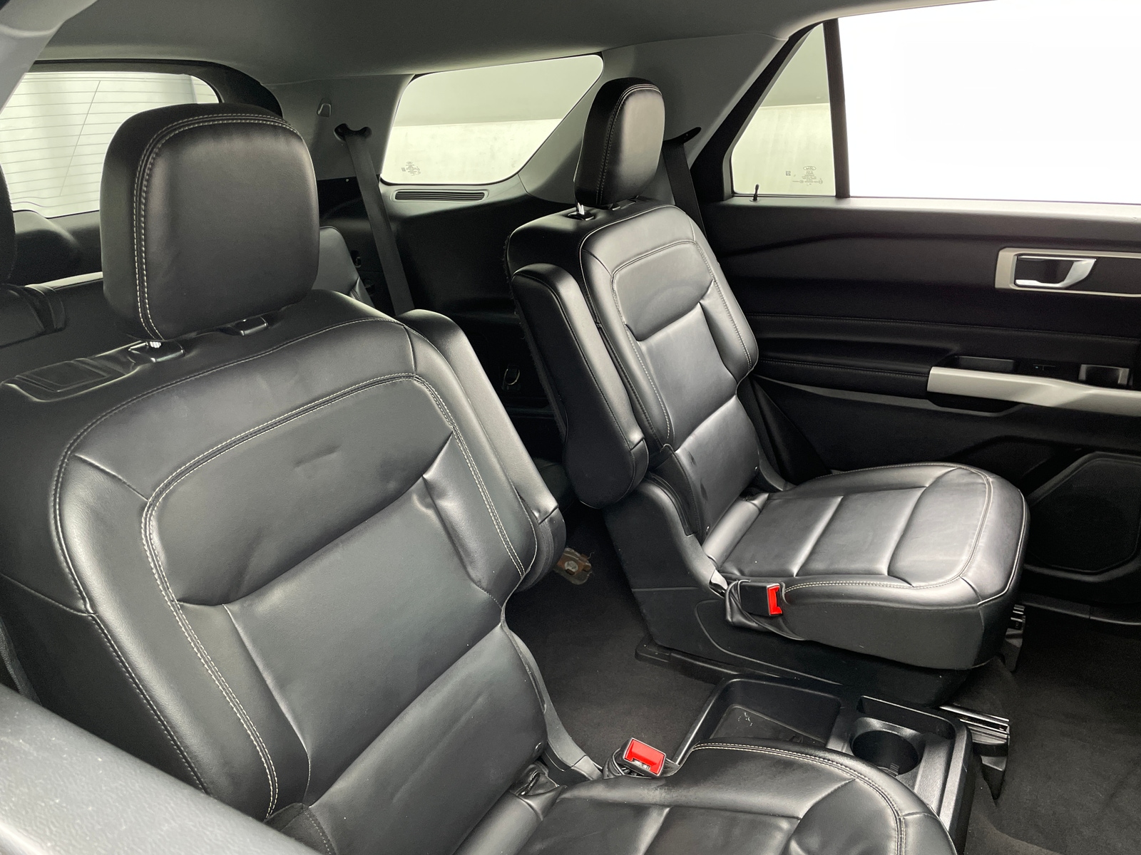 Thumbnail: 2021 Ford Explorer - 5