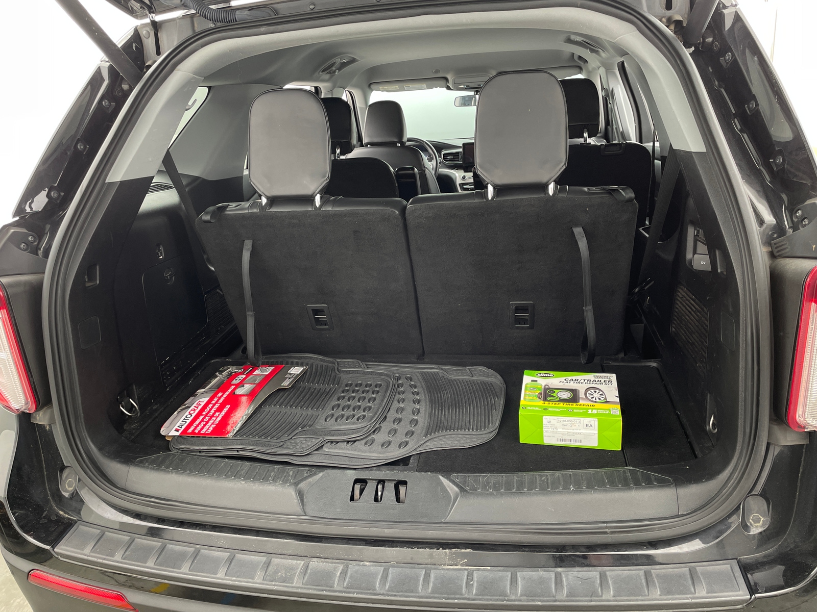 Thumbnail: 2021 Ford Explorer - 6