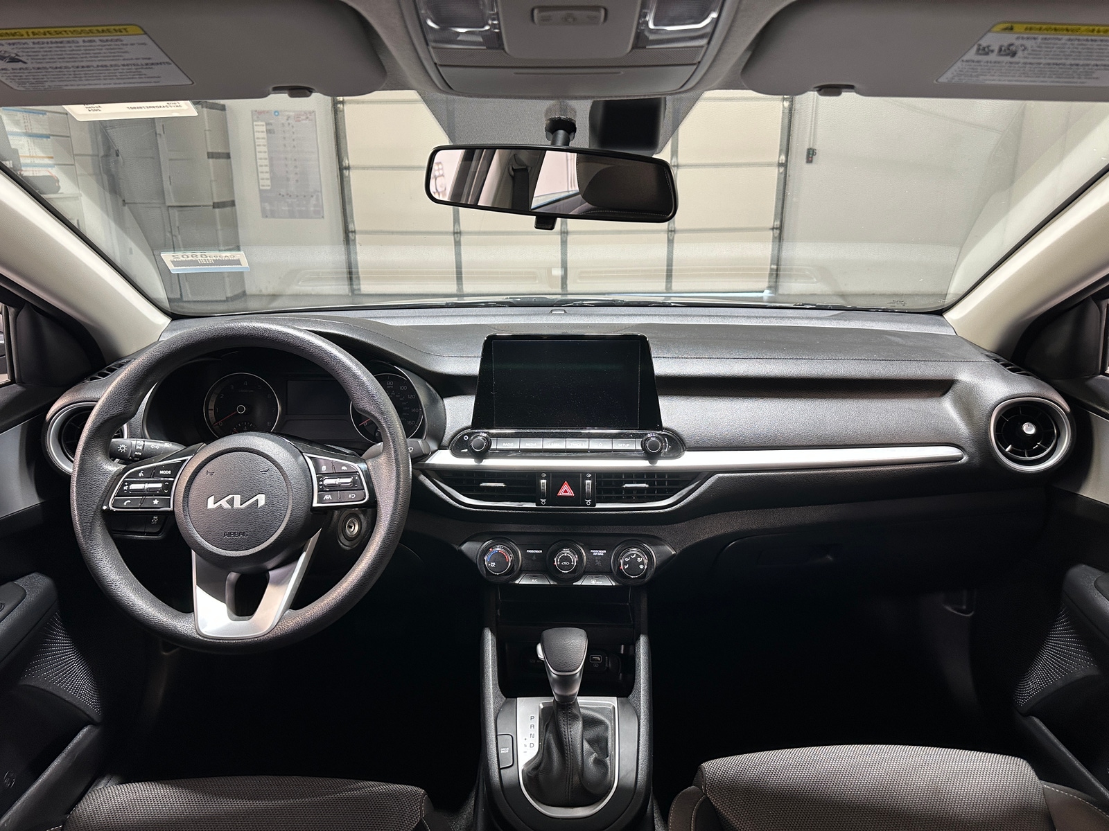 Thumbnail: 2024 Kia Forte - 3