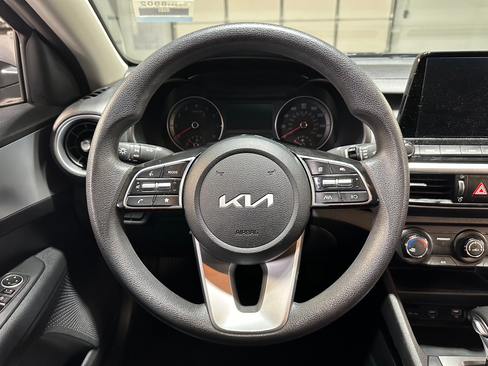 Thumbnail: 2024 Kia Forte - 5