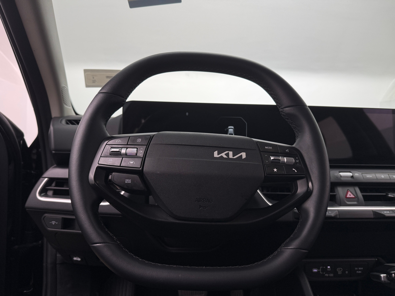 Thumbnail: 2025 Kia K4 - 5