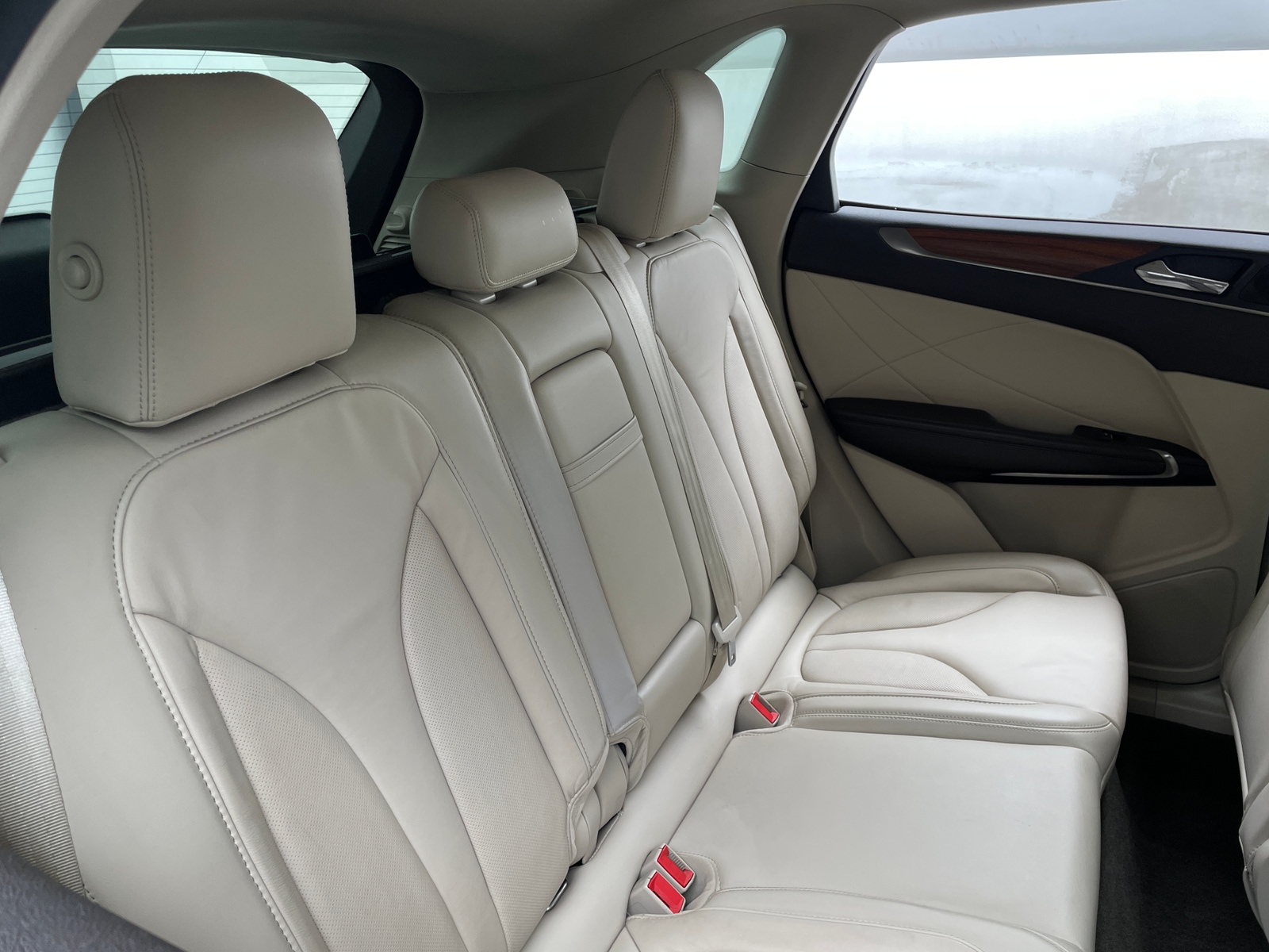 Thumbnail: 2017 Lincoln MKC - 5