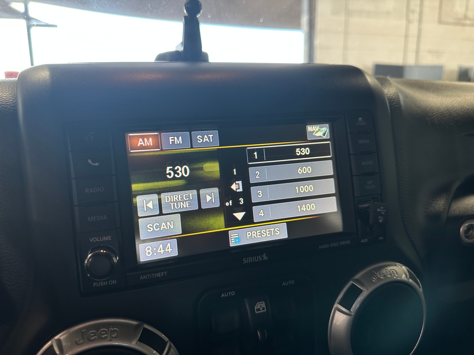 Thumbnail: 2016 Jeep Wrangler - 3