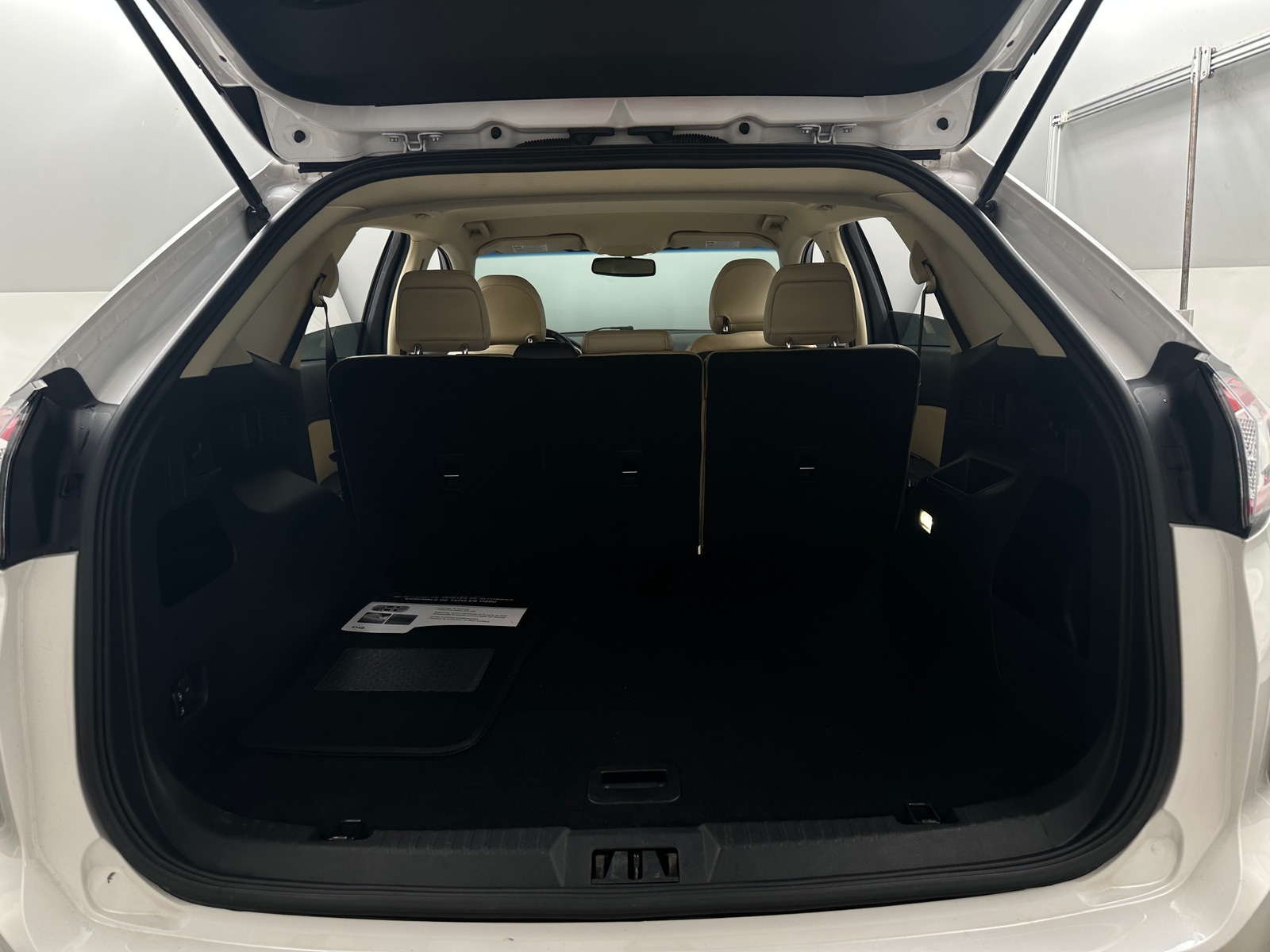 Thumbnail: 2017 Ford Edge - 6