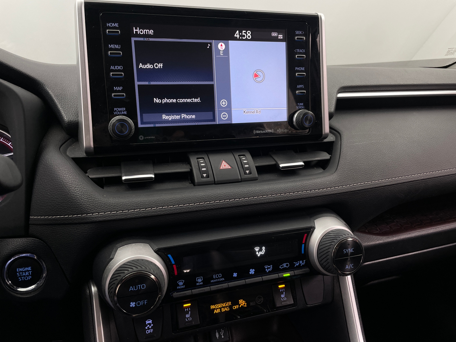 Thumbnail: 2019 Toyota RAV4 - 3