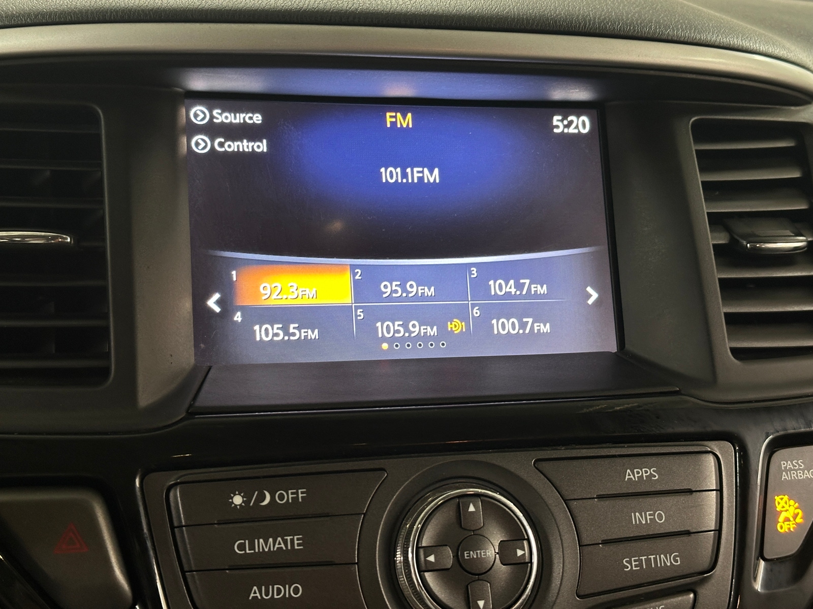 Thumbnail: 2019 Nissan Pathfinder - 4