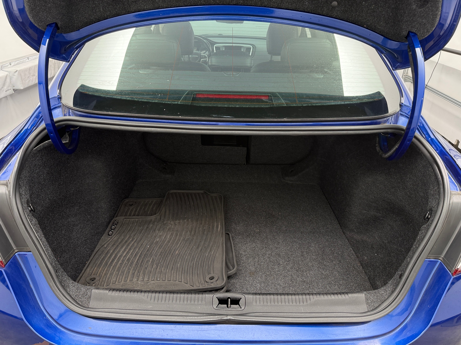 Thumbnail: 2017 Chrysler 200 - 6