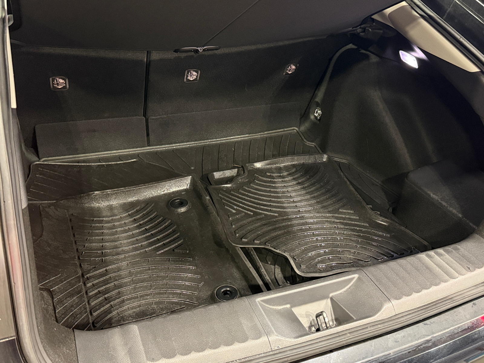 Thumbnail: 2023 Toyota Prius - 7