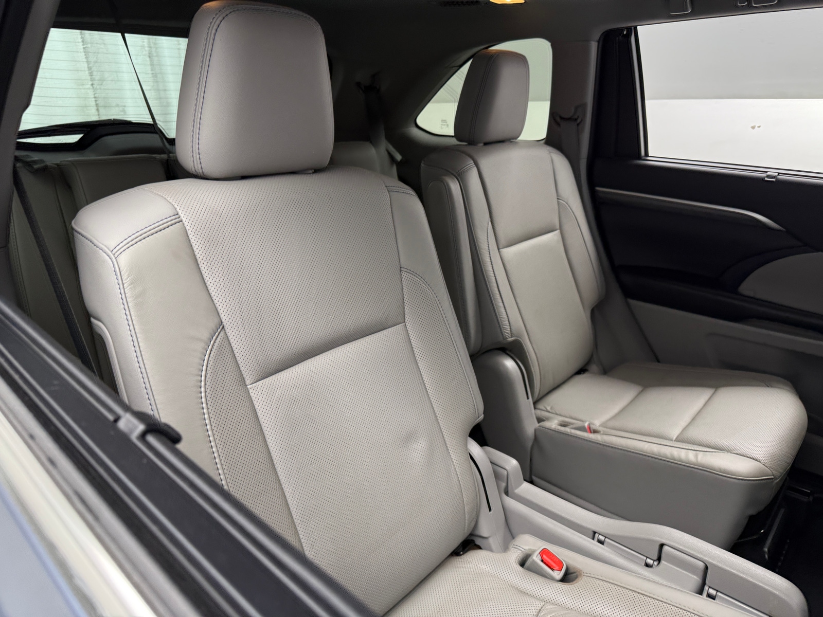 Thumbnail: 2019 Toyota Highlander - 5