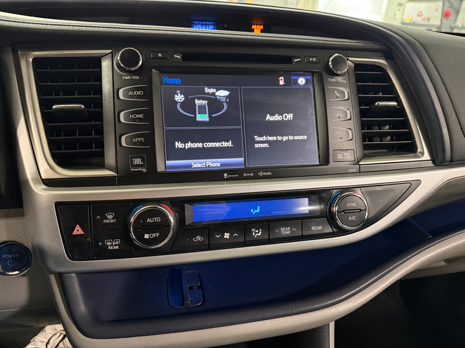 Thumbnail: 2019 Toyota Highlander - 3