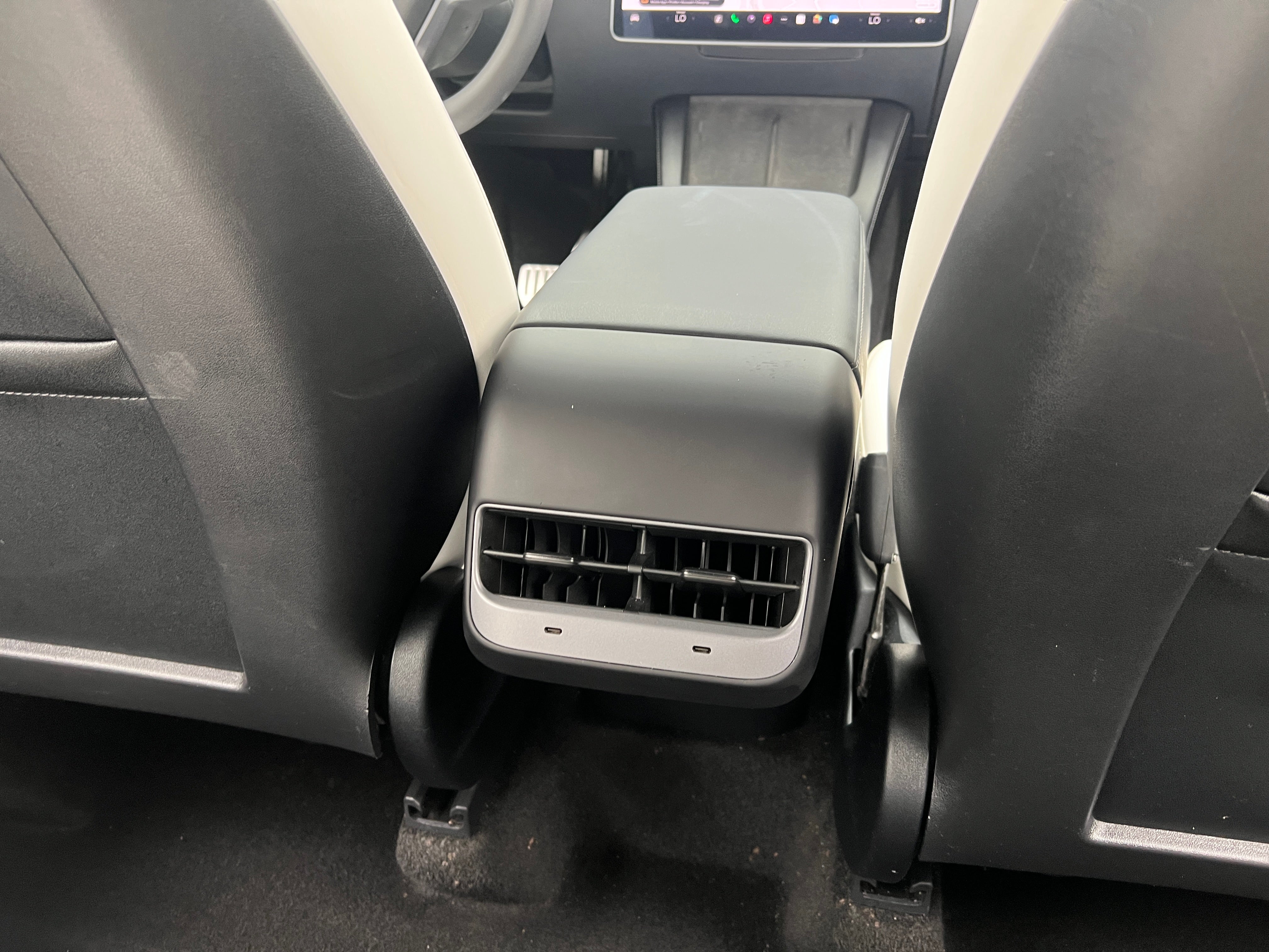 Used 2022 Tesla Model Y Performance with VIN 7SAYGDEFXNF342697 for sale in Kansas City