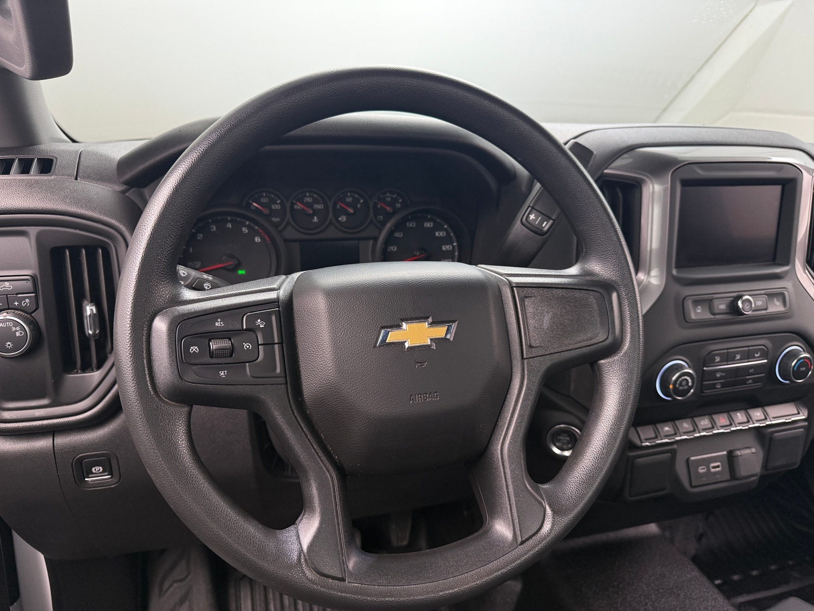 Thumbnail: 2024 Chevrolet Silverado 1500 - 5