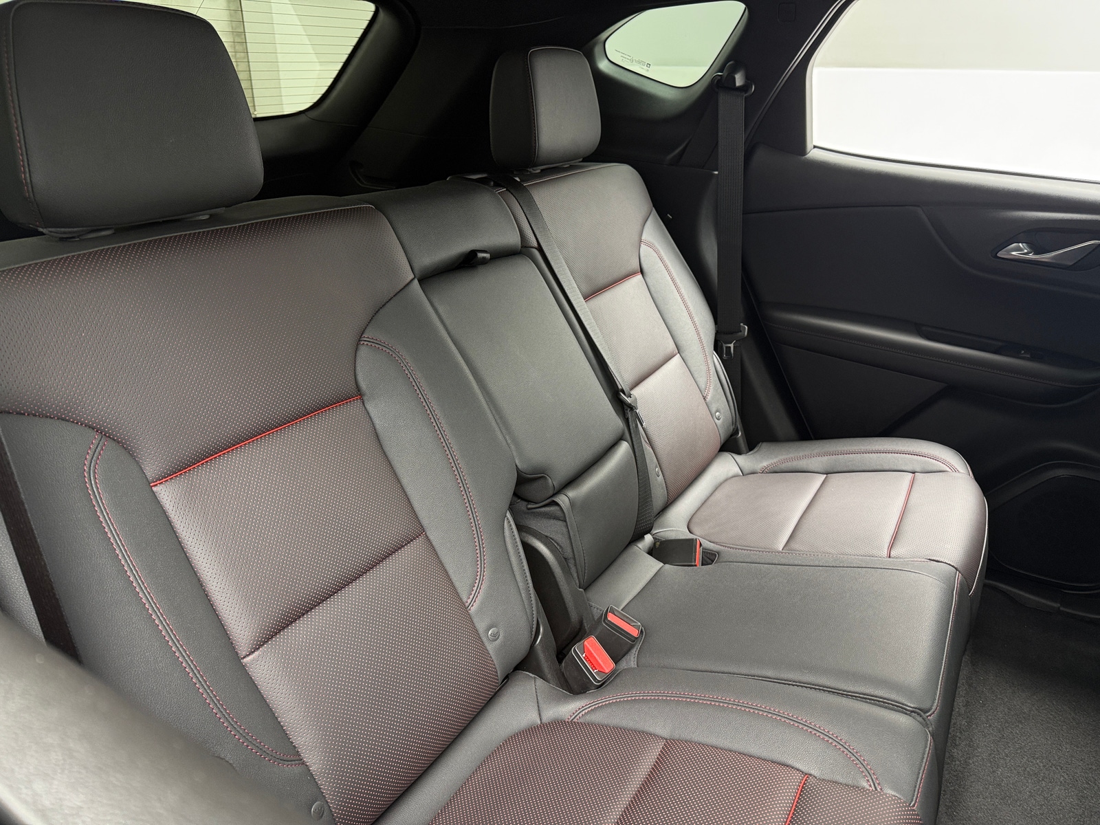 Thumbnail: 2025 Chevrolet Blazer - 5