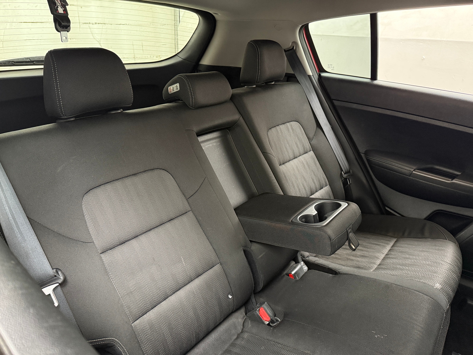 Thumbnail: 2017 Kia Sportage - 6