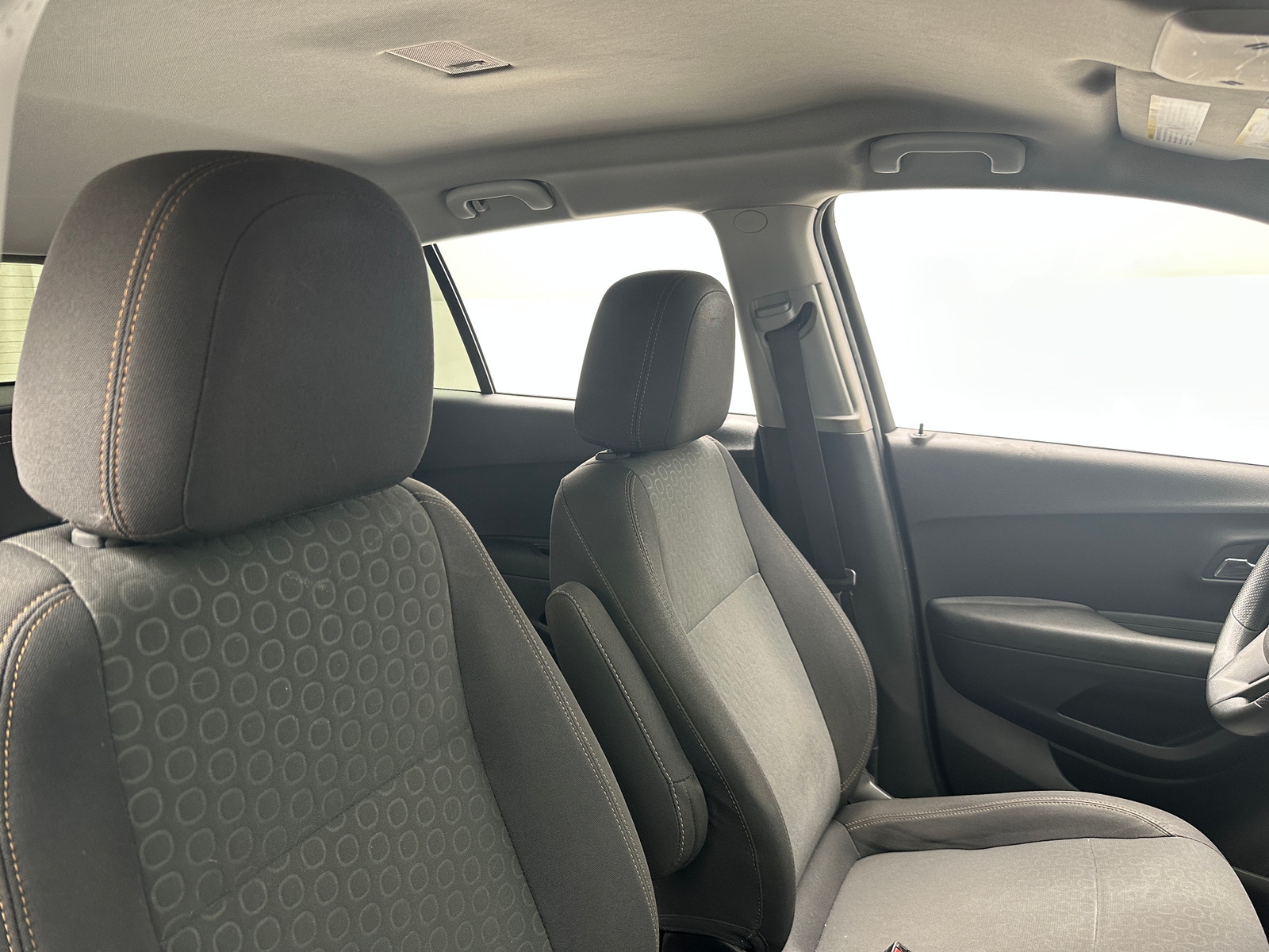 Thumbnail: 2019 Chevrolet Trax - 2