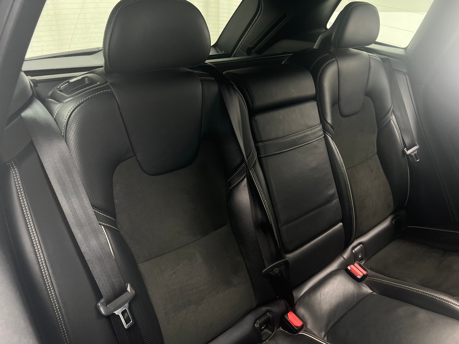 Thumbnail: 2018 Volvo XC60 - 5