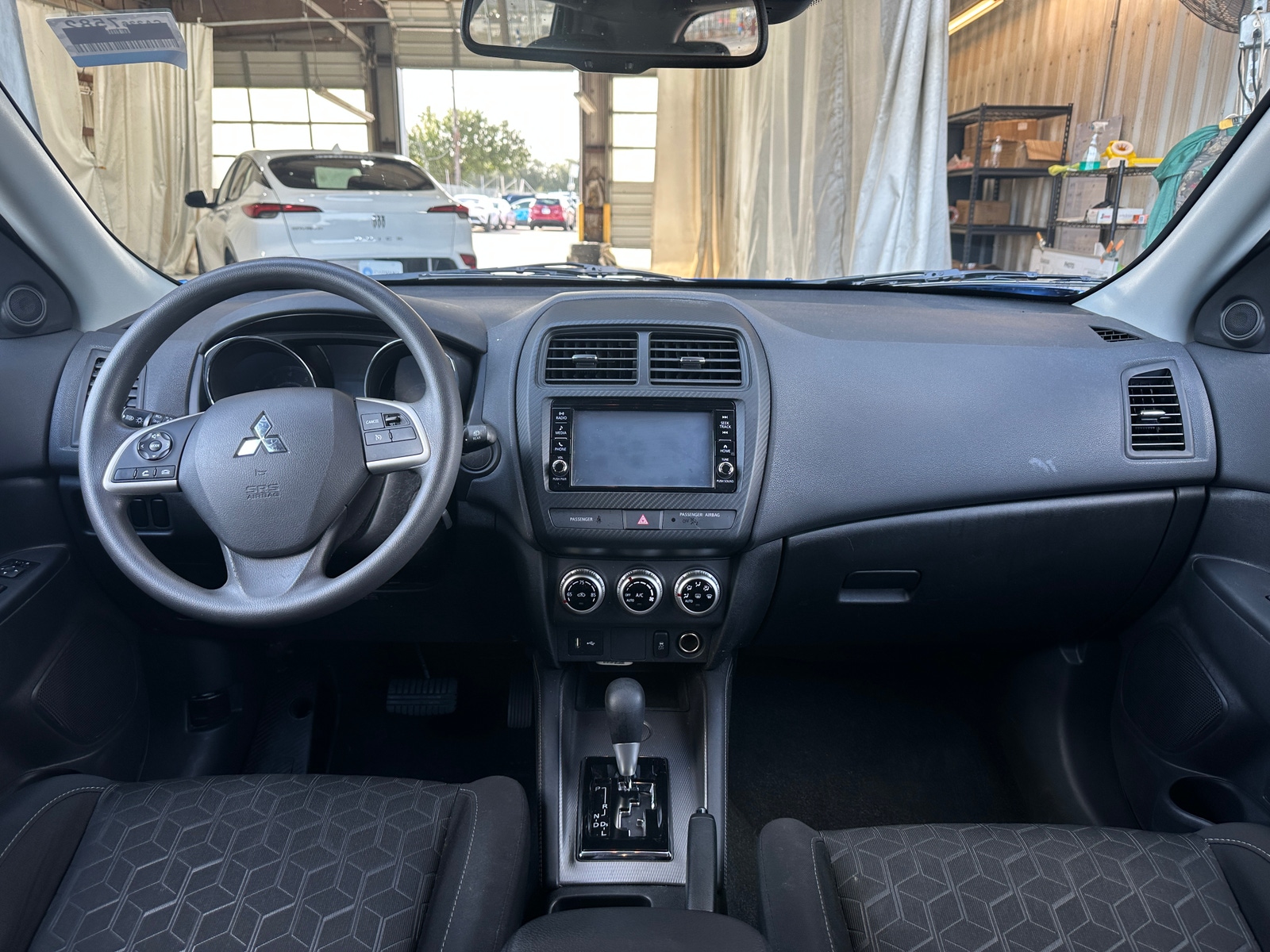 Thumbnail: 2021 Mitsubishi Outlander Sport - 3