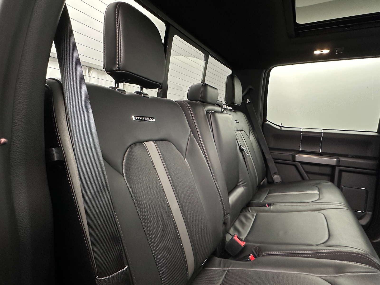 Thumbnail: 2019 Ford Econoline - 5