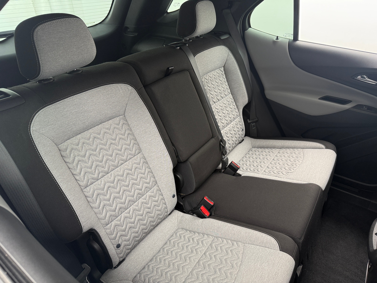 Thumbnail: 2023 Chevrolet Equinox - 6