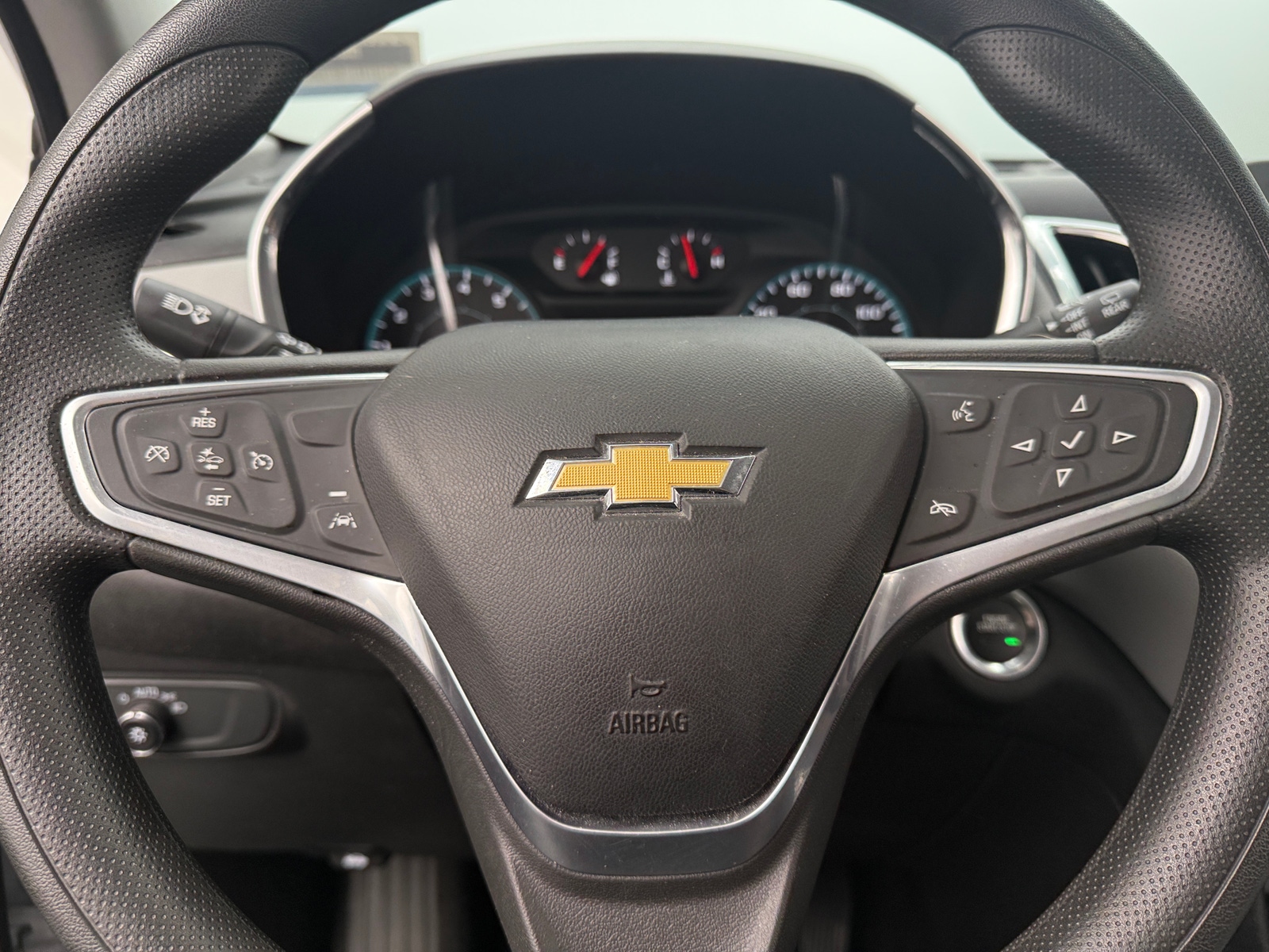 Thumbnail: 2023 Chevrolet Equinox - 5