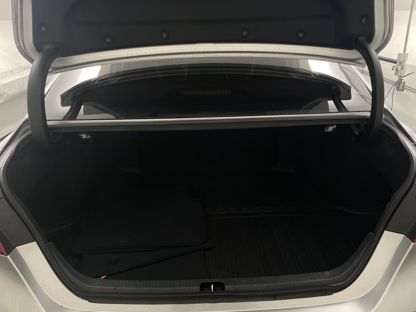 Thumbnail: 2020 Toyota Camry - 6