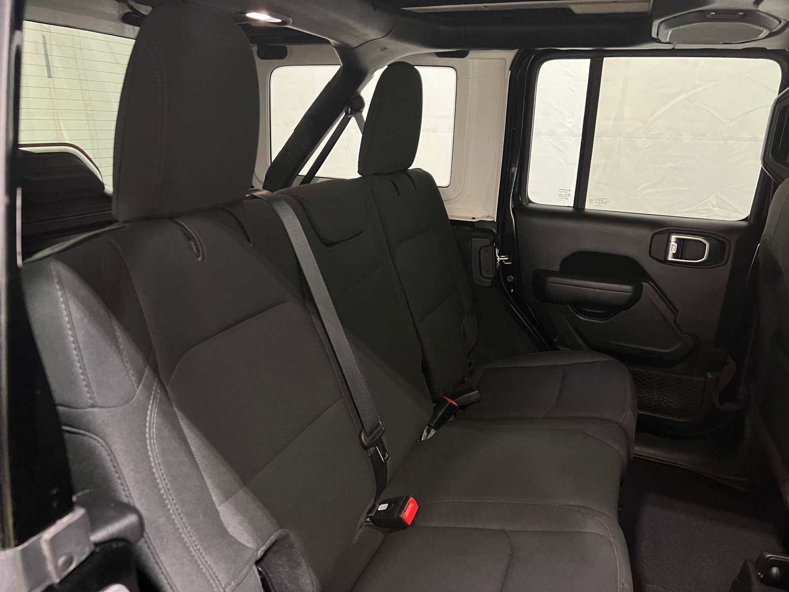 Thumbnail: 2022 Jeep Wrangler - 6