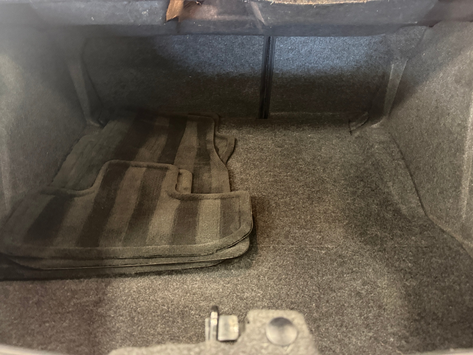 Thumbnail: 2012 Dodge Challenger - 6