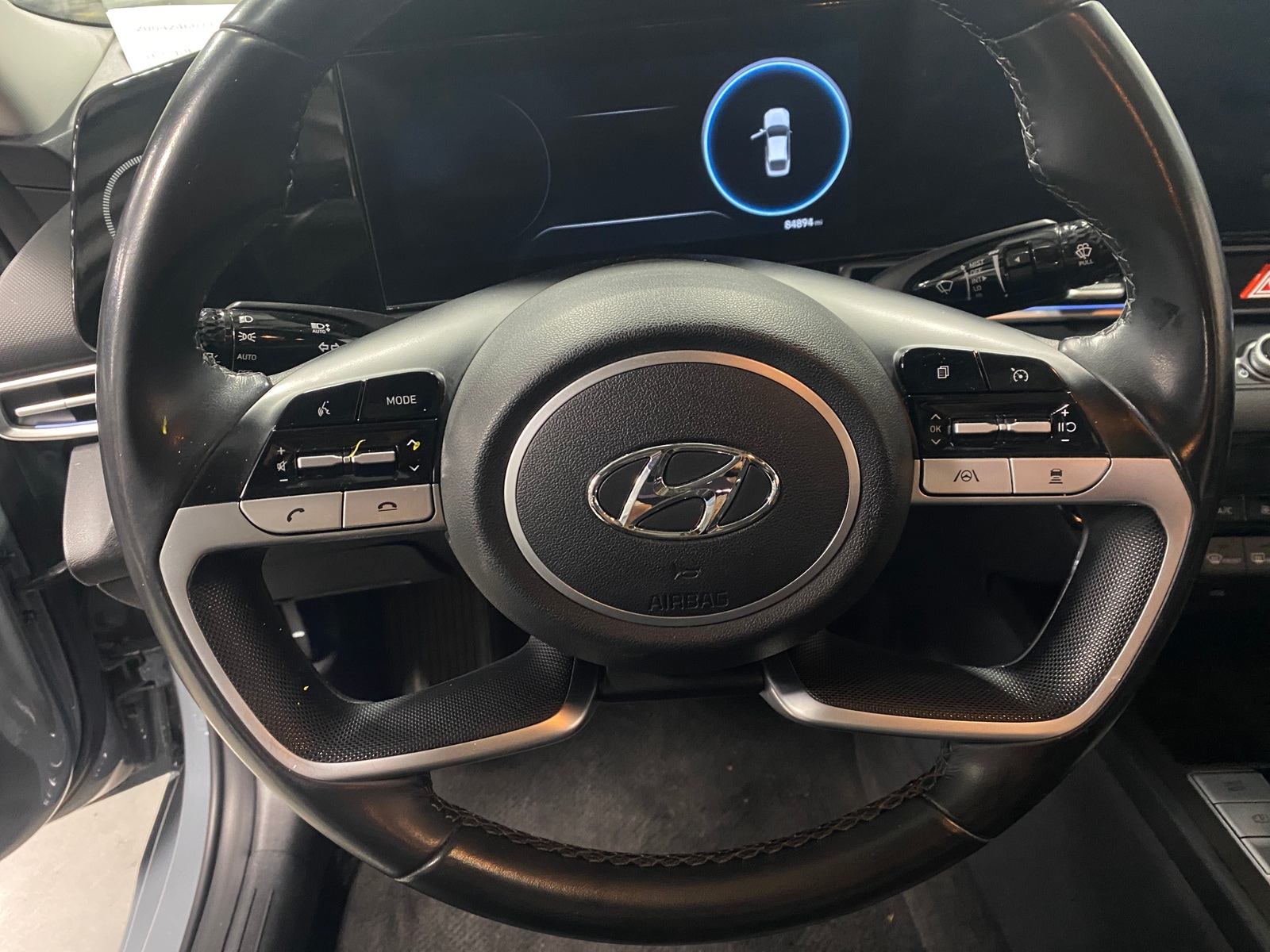 Thumbnail: 2023 Hyundai Elantra - 4