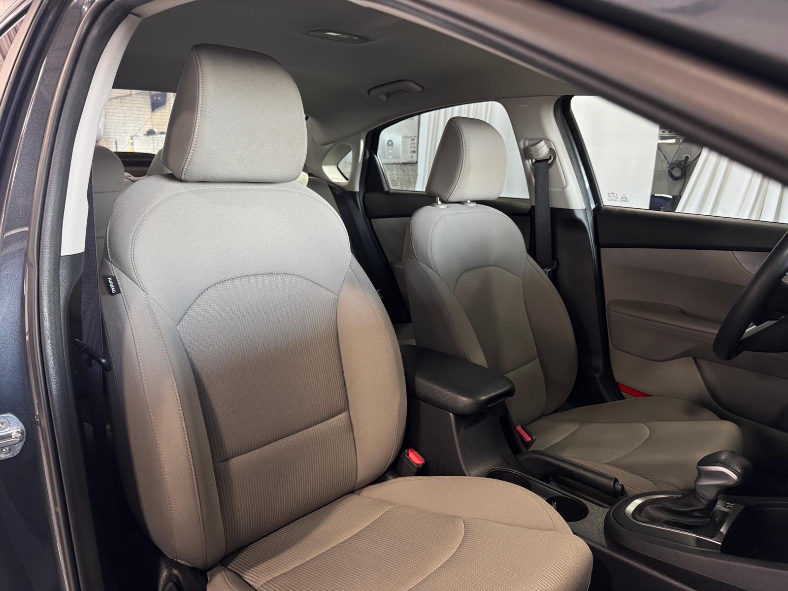 Thumbnail: 2020 Kia Forte - 2